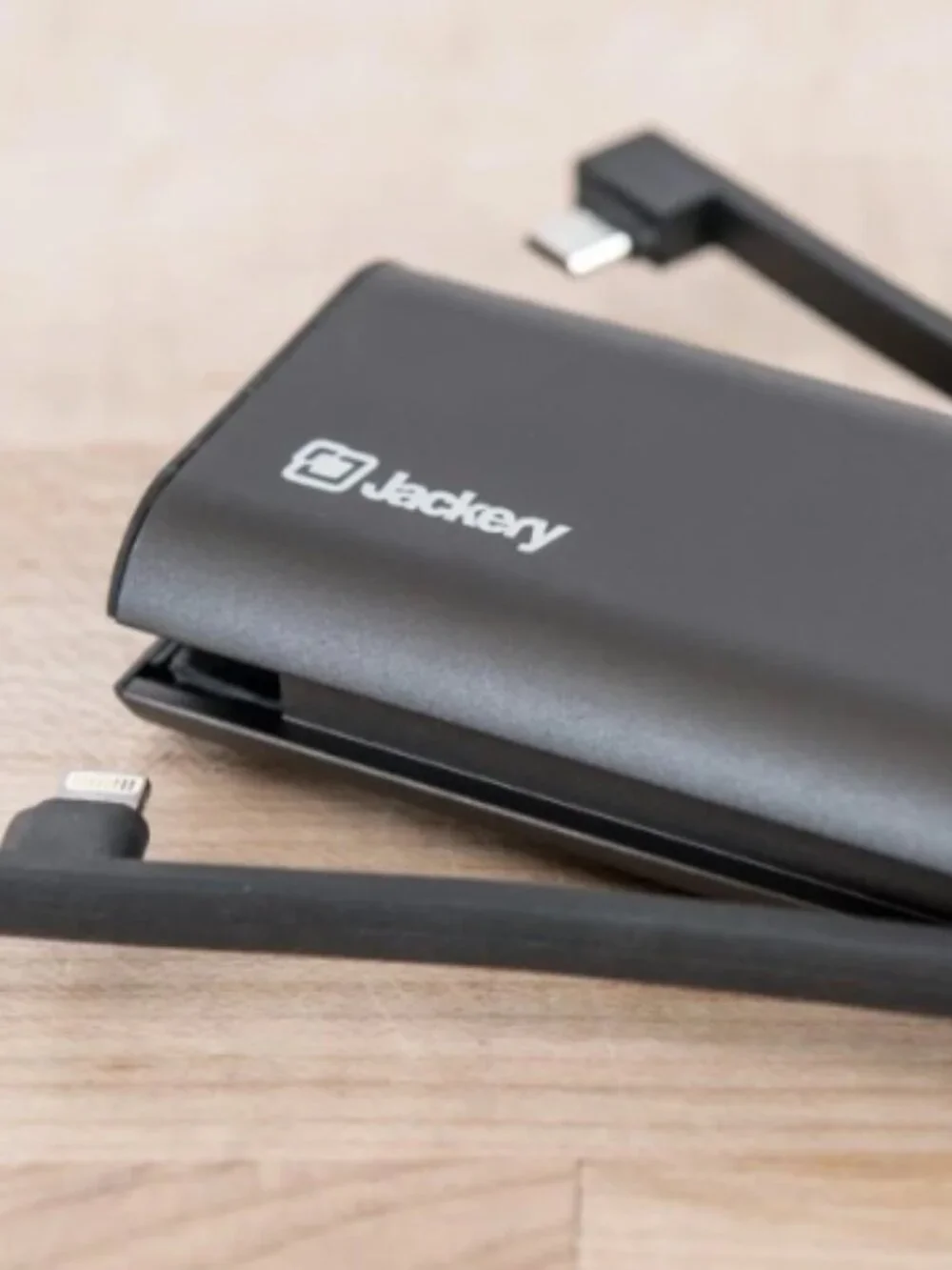 Jackery Bolt 6000mAh Portable iPhone Charger Black  New Sealed
